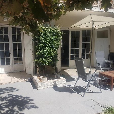 Grande Maison Avec 5 Chambres Et Jardin Avignon Exteriör bild